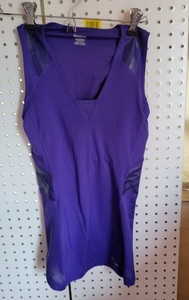 Reebok EasyTone size Small women's tank‎ w built in bra purple